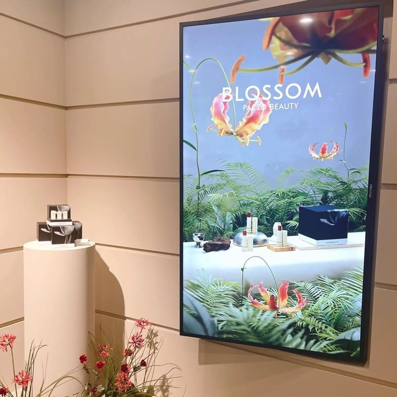 「PAZZO」台北西門BLOSSOM概念店｜樓層綻放花朵崇拜的心情，難掩外牆奶油質感！