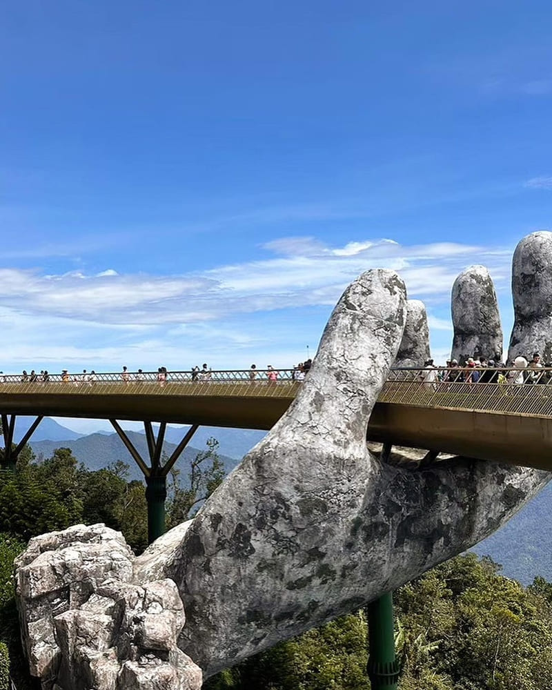 「黃金佛手巴拿山」越南太陽世界｜法國風情、主題樂園、來場異國仙境探險！