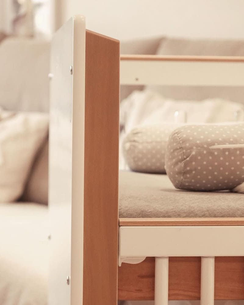 「Bendi嬰兒床」高質感外觀、永續使用完美結合、亞洲首創透視側欄、高Cp值推薦！