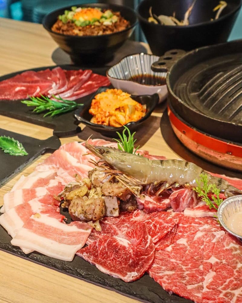 「焱燒個人燒肉」新竹極致燒肉饗宴！肉品現點現切、肉質新鮮、多樣化餐點！