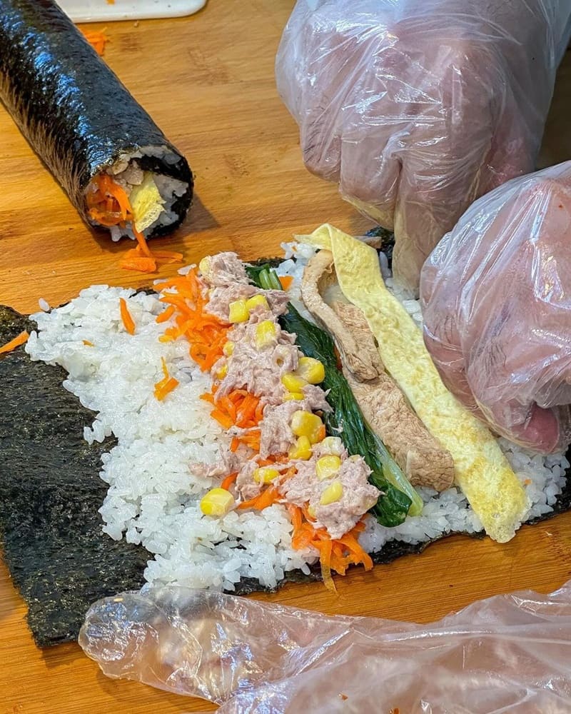 「歐巴飯捲」高雄鳳山高中美食！進口用料、無澱粉飯捲、韓國風情、獨特魅力！