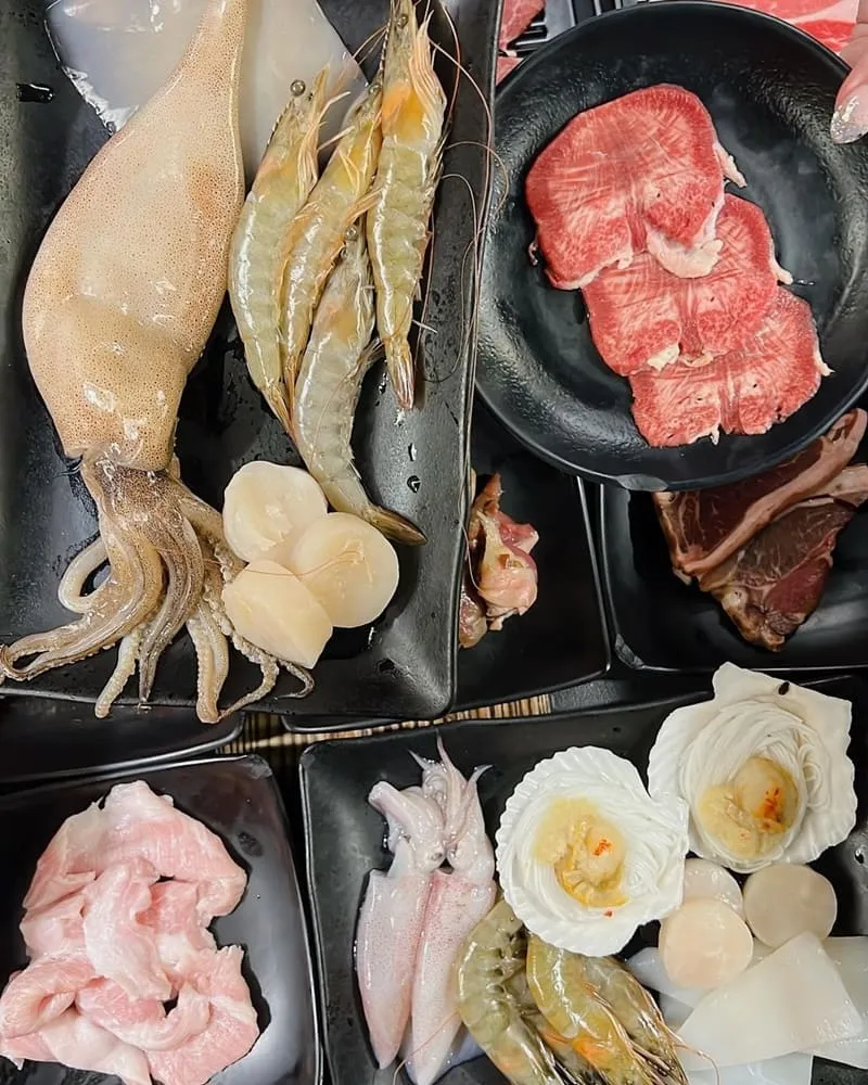 「田季發爺媽飽節」媽咪半價吃到飽！專業用餐環境、燒肉吃到飽、季節限定湯頭！