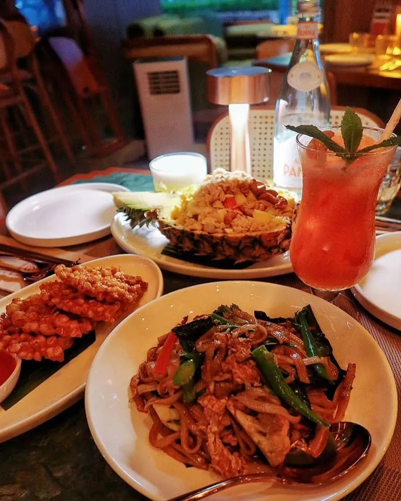 「Ruên Thai & Vietnamese」尖東海濱人氣熱門餐廳！迷幻風情、泰越美食！