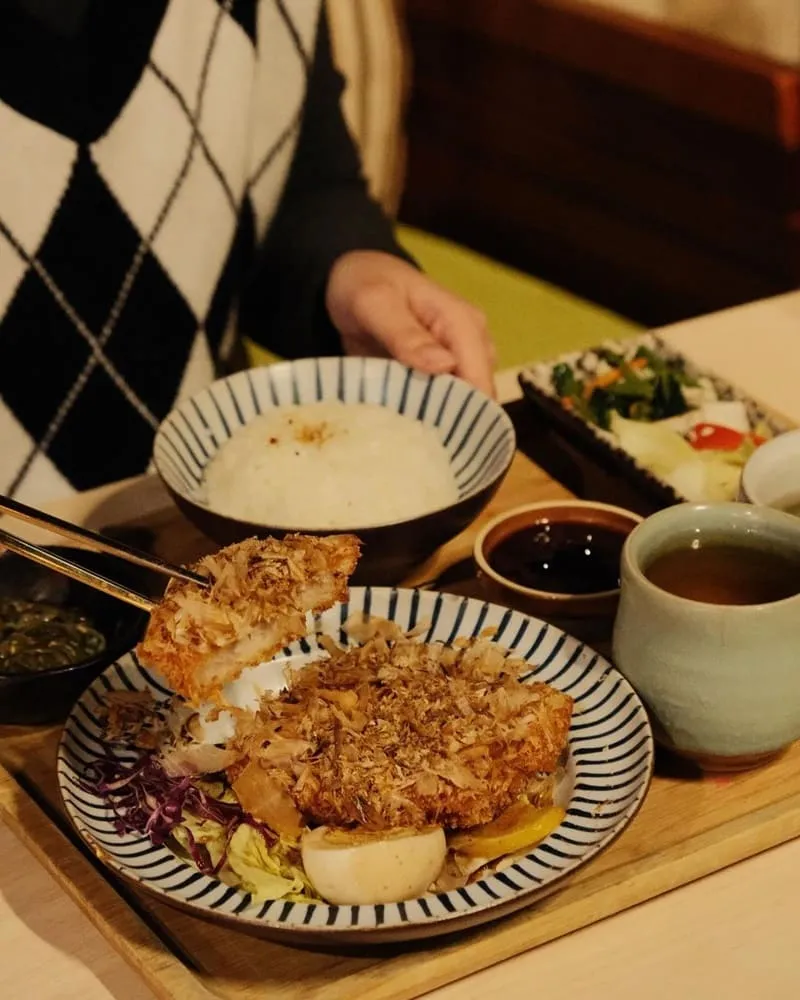 金雲堂人文茶館